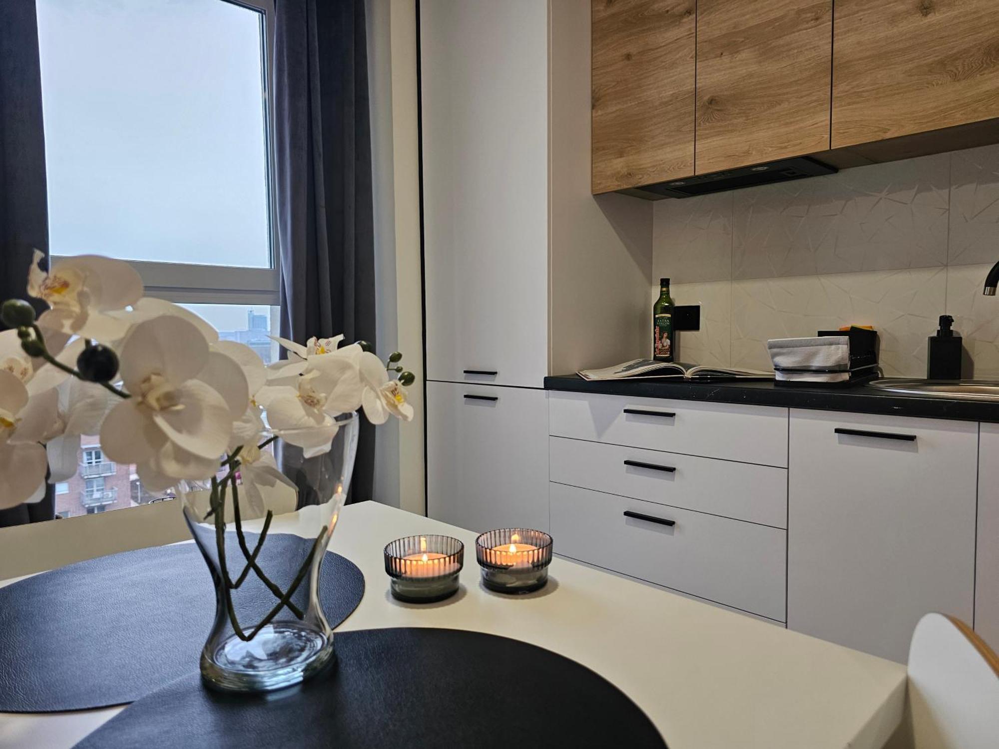 Urban Apartments Premium Baildona 18B, Free Garage, Self Check-In Katowice Exterior photo